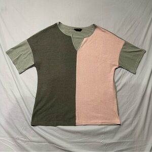 Colorblock Women's Top - Green and Cream